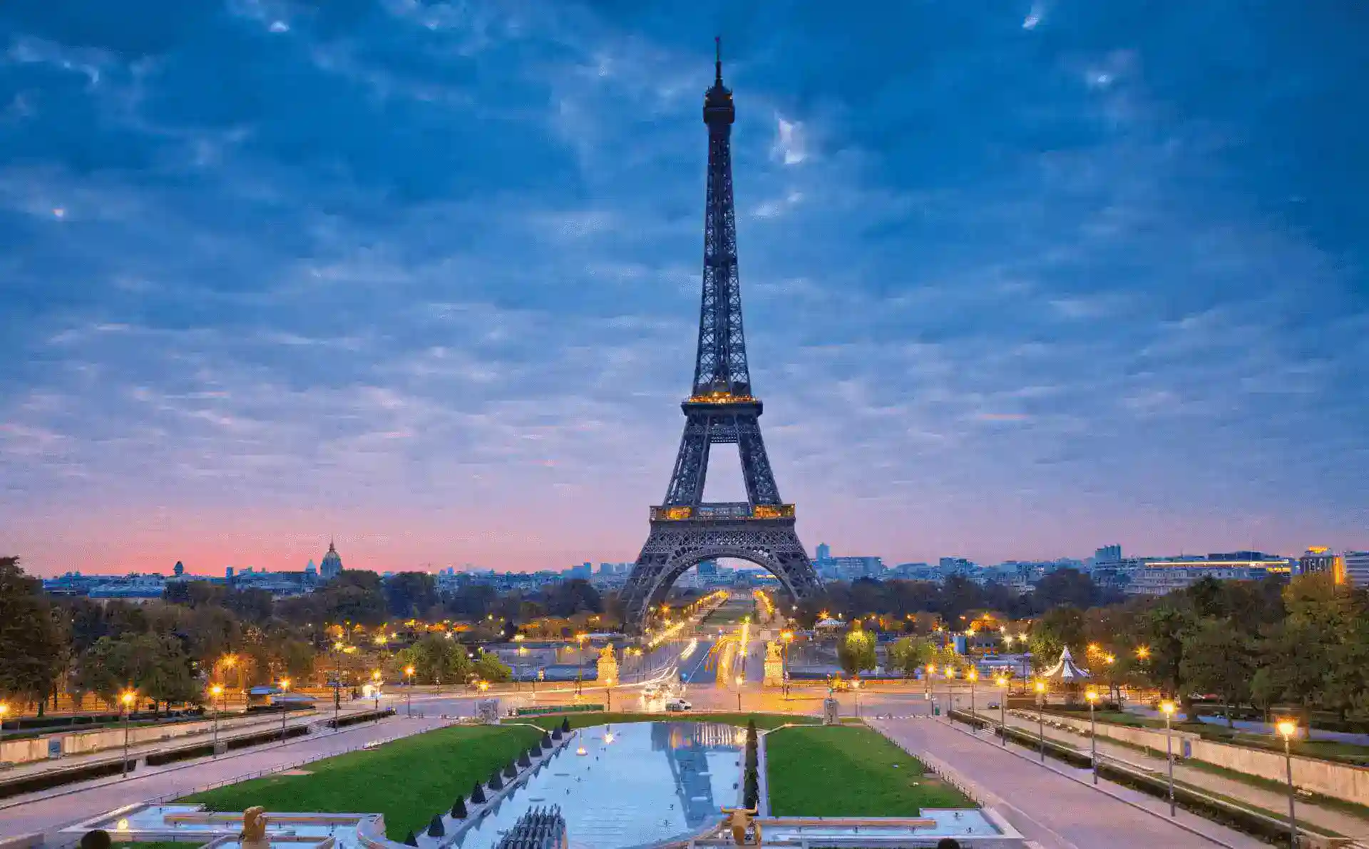 France skyline